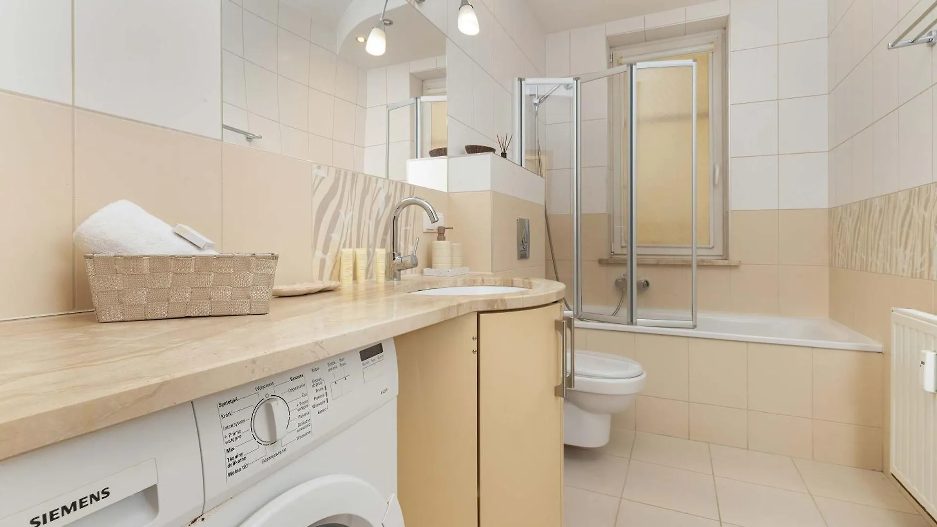 Sunny Apartment Parking Close To The Ergo Arena By Noclegi Renters Sopot