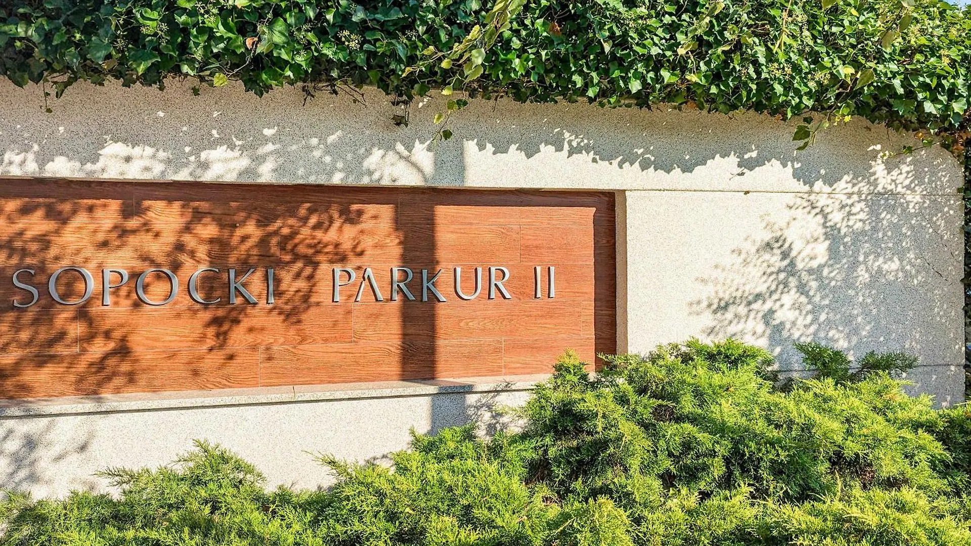 Sunny Apartment Parking Close To The Ergo Arena By Noclegi Renters Sopot Polonya