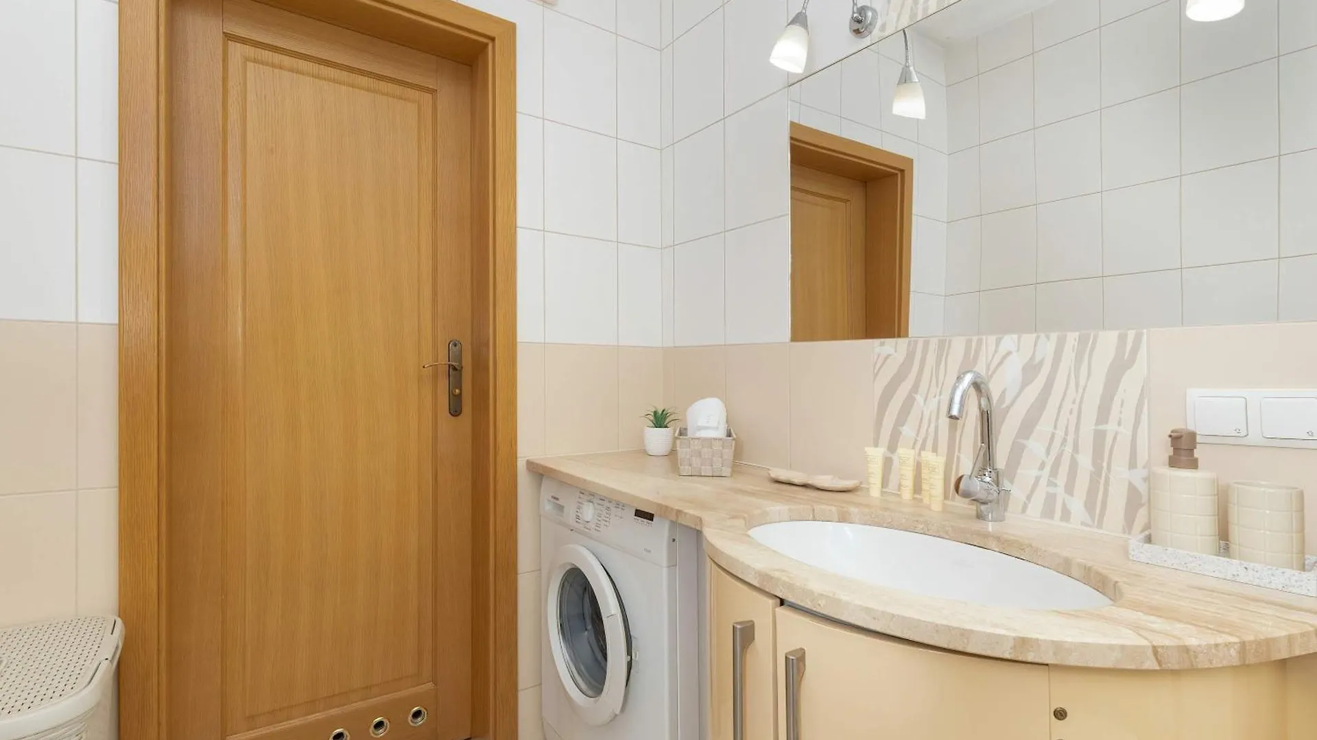 Sunny Apartment Parking Close To The Ergo Arena By Noclegi Renters Sopot Poland