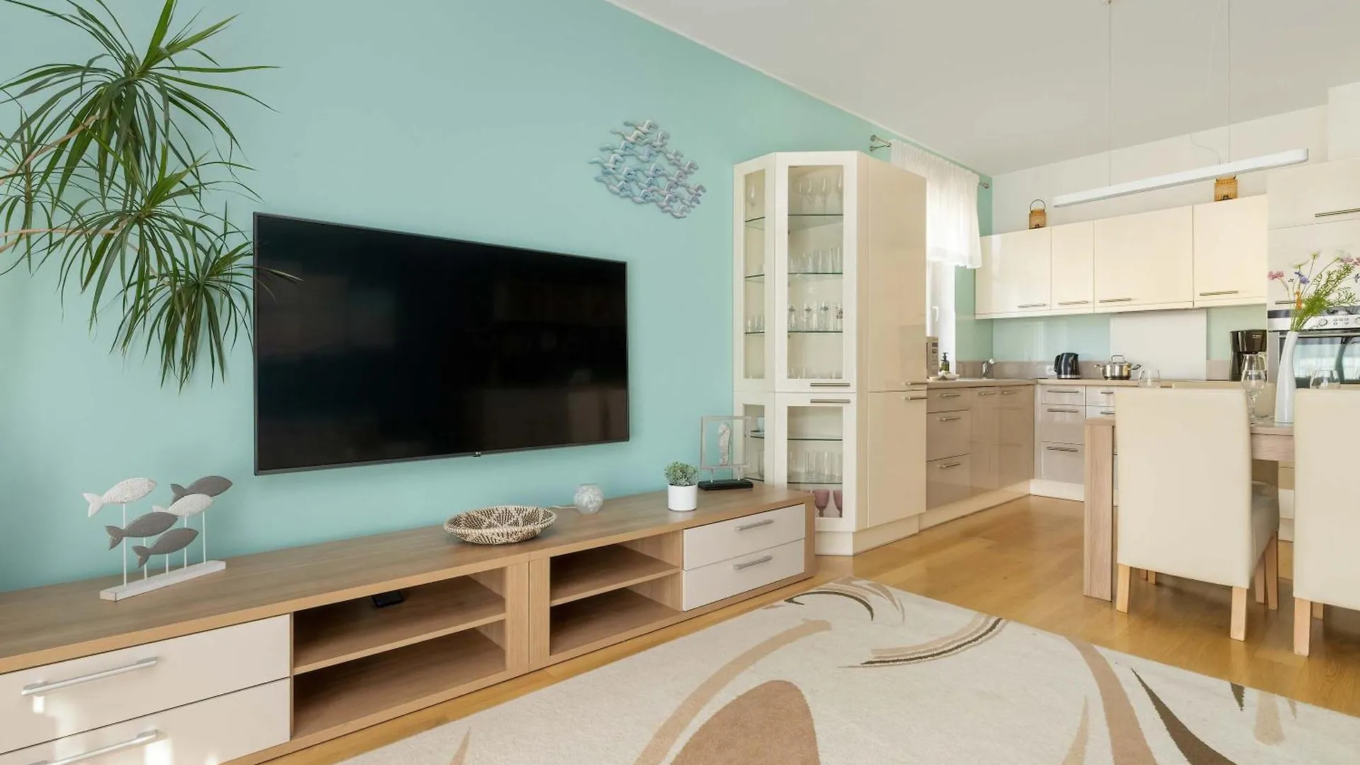 Sunny Apartment Parking Close To The Ergo Arena By Noclegi Renters Sopot
