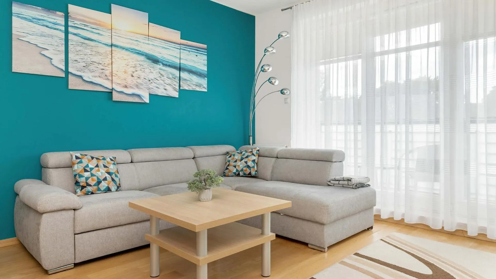 Sunny Apartment Parking Close To The Ergo Arena By Noclegi Renters Sopot