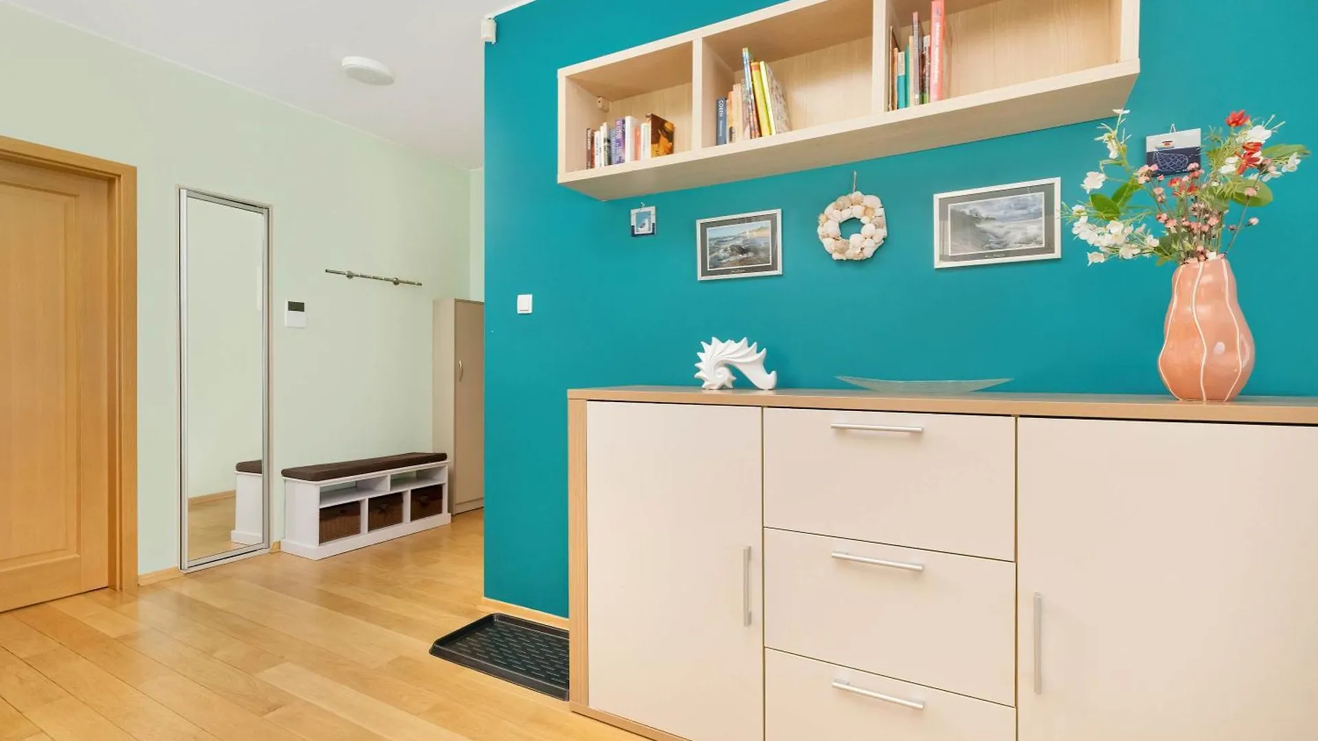Sunny Apartment Parking Close To The Ergo Arena By Noclegi Renters Sopot